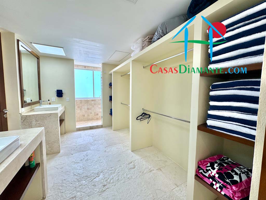 Real Diamante Casa Tierra - Recámara principal 25